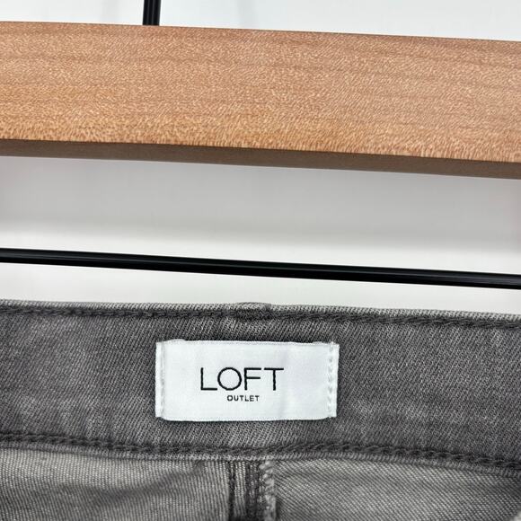 Loft Gray Frayed Hem Midrise Skinny Ankle Jeans Size 8 - Picture 5 of 5